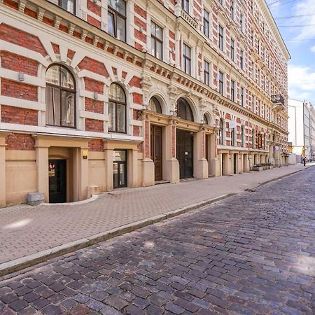 Appartamento Travelers Heaven Riga Esterno foto
