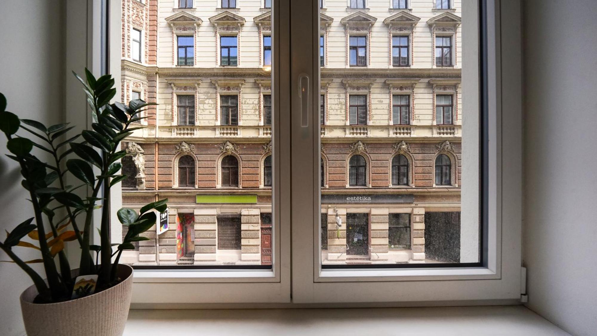 Appartamento Travelers Heaven Riga Esterno foto